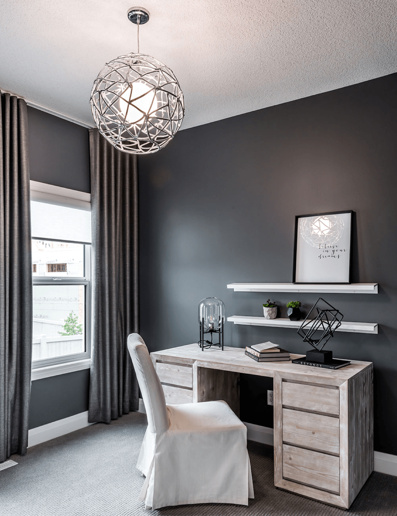6 Tips for Creating the Ultimate Home Office Mackenzie Image